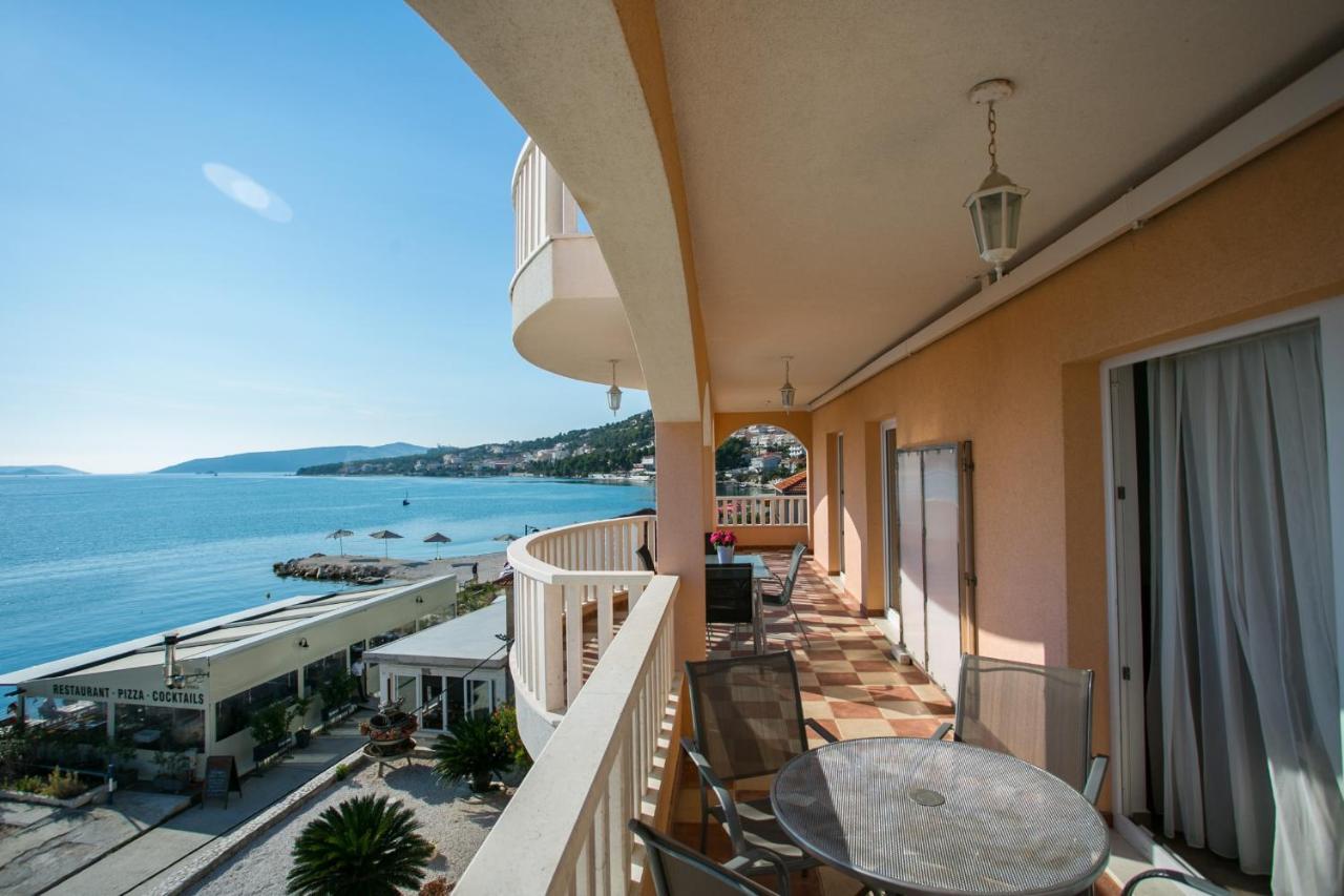 Kaja - Right Next To The Beach Трогир Экстерьер фото