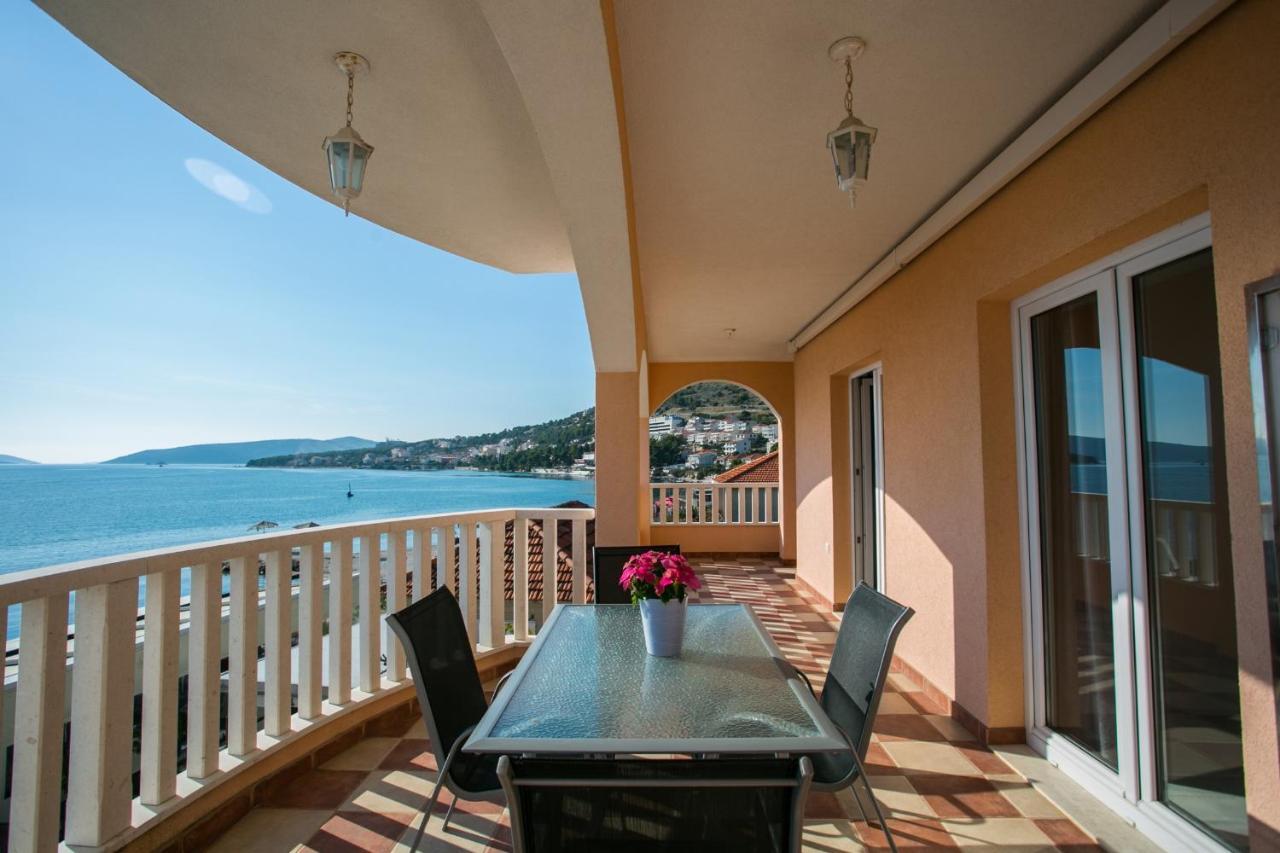 Kaja - Right Next To The Beach Трогир Экстерьер фото